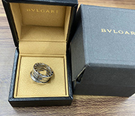 ブルガリ ビーゼロワン ホワイトゴールド 指輪